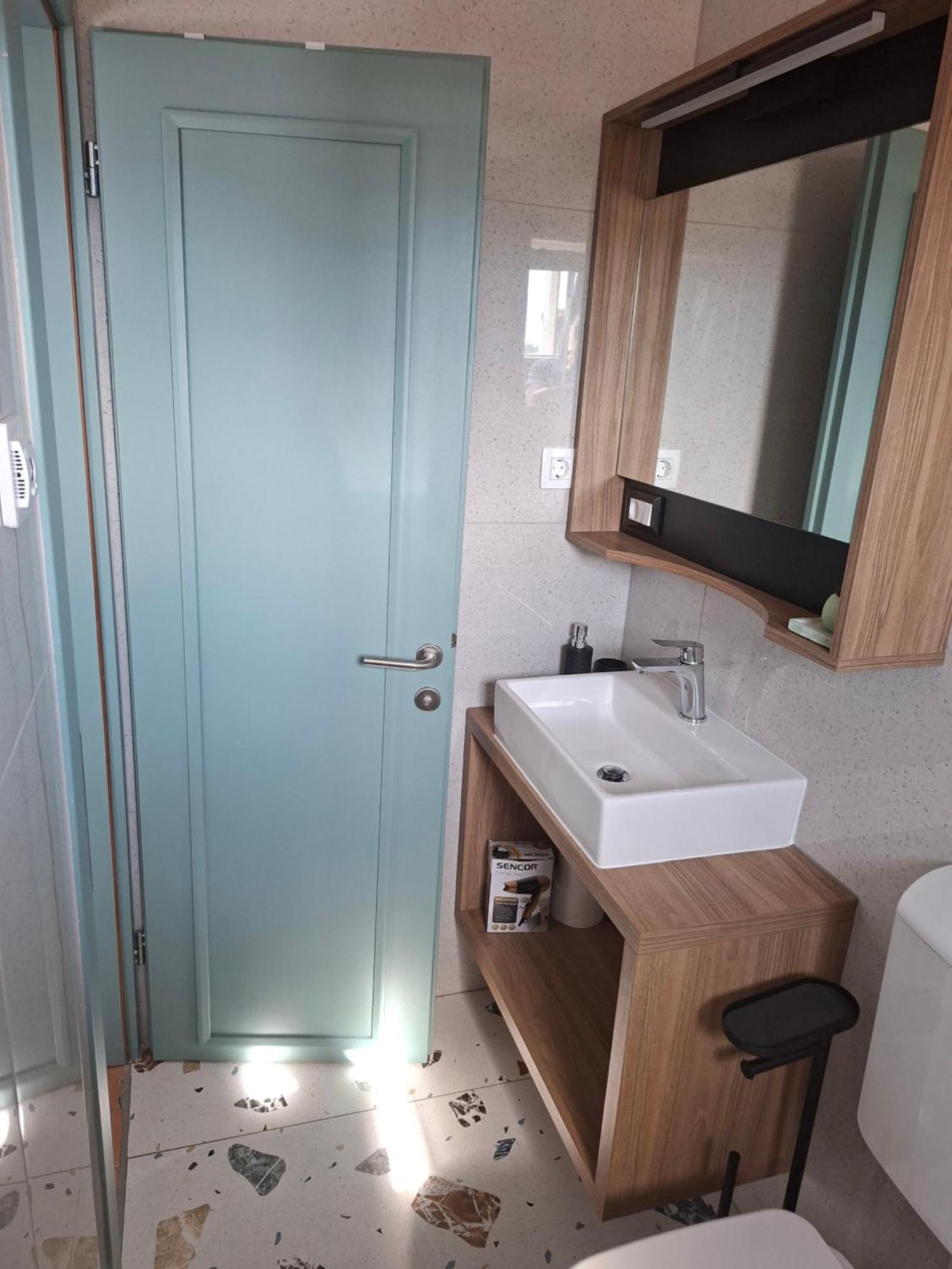 Apartment & Rooms Roza ペロイ エクステリア 写真