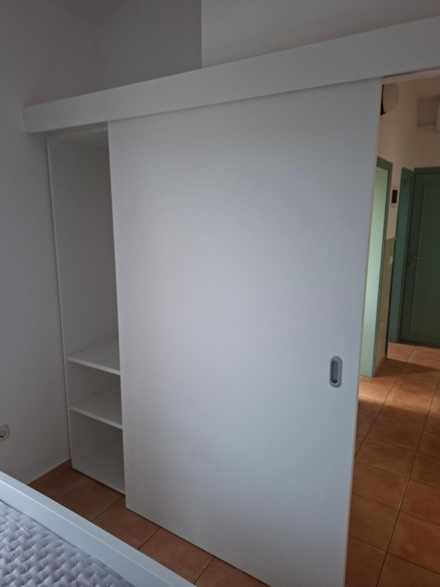 Apartment & Rooms Roza ペロイ エクステリア 写真